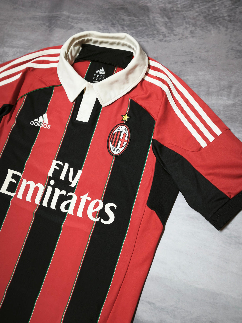 Adidas AC Milan Jersey 2012/13 Size M