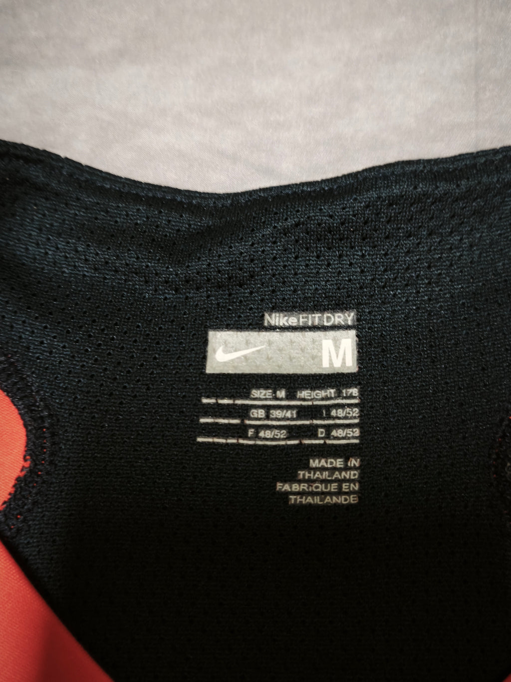 Nike T90 Jersey/Training Shirt Red/Black Size M