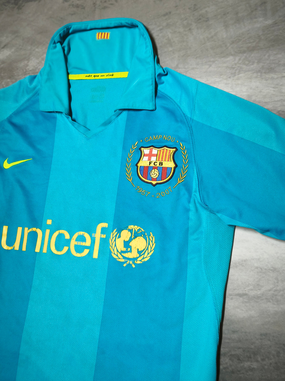 Nike FC Barcelona Camp Nou 50th Turquoise Size L