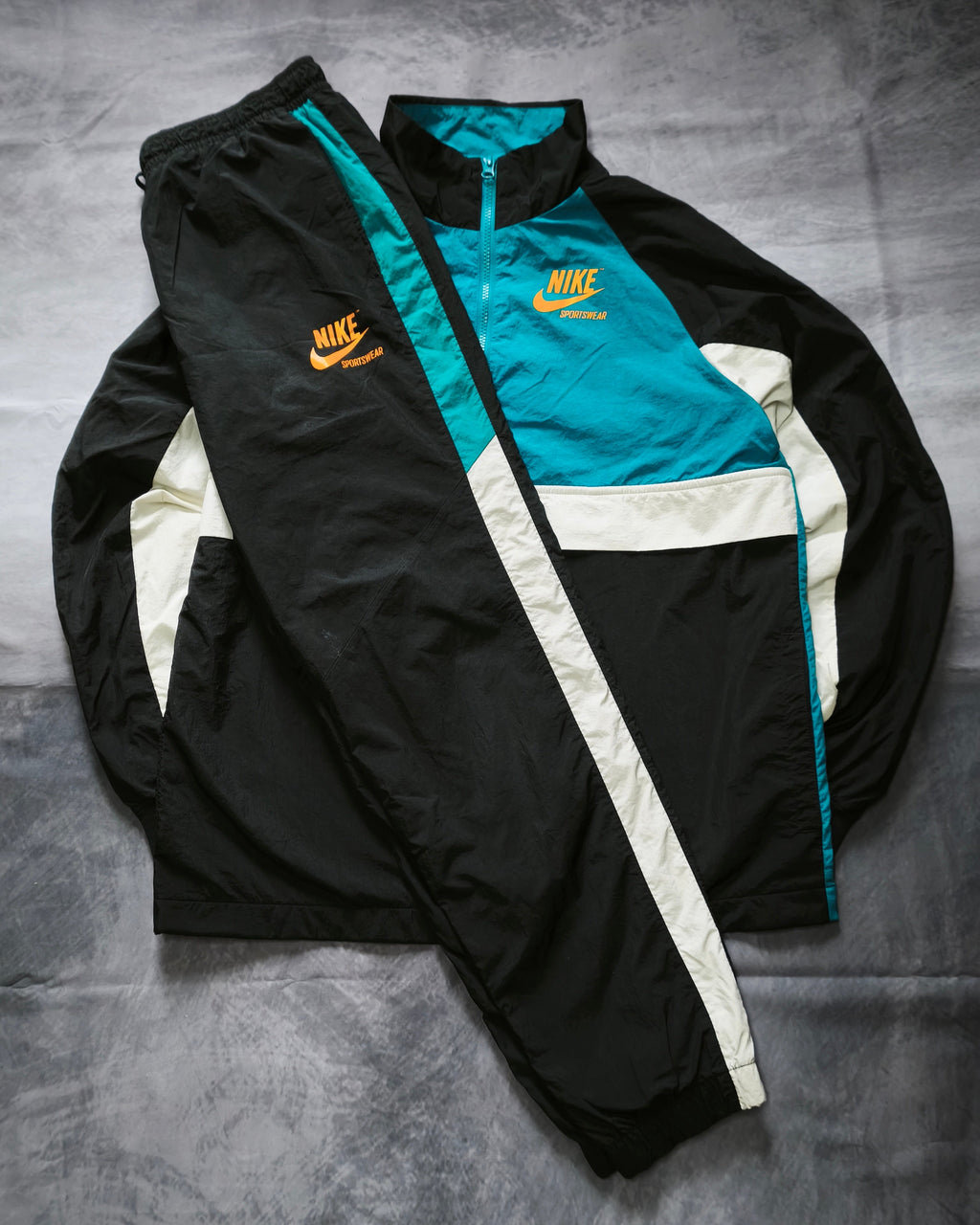 Nike Re-Issue Woven Tracksuit Black/Teal Size M
