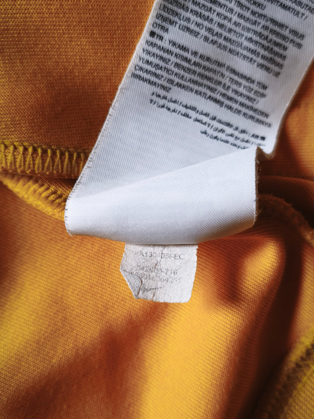 Nike Juventus Turin Trackjacket Yellow/Black Size S