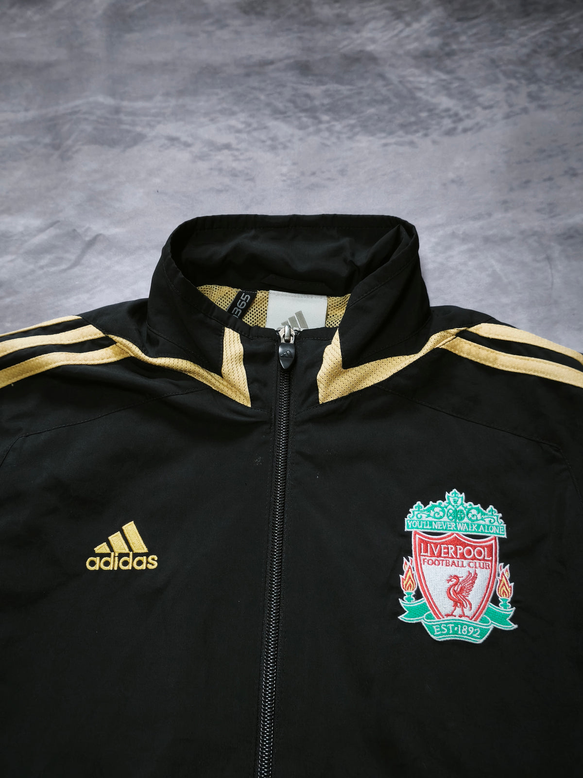 Adidas Liverpool FC Trackjacket Black/Gold Size S