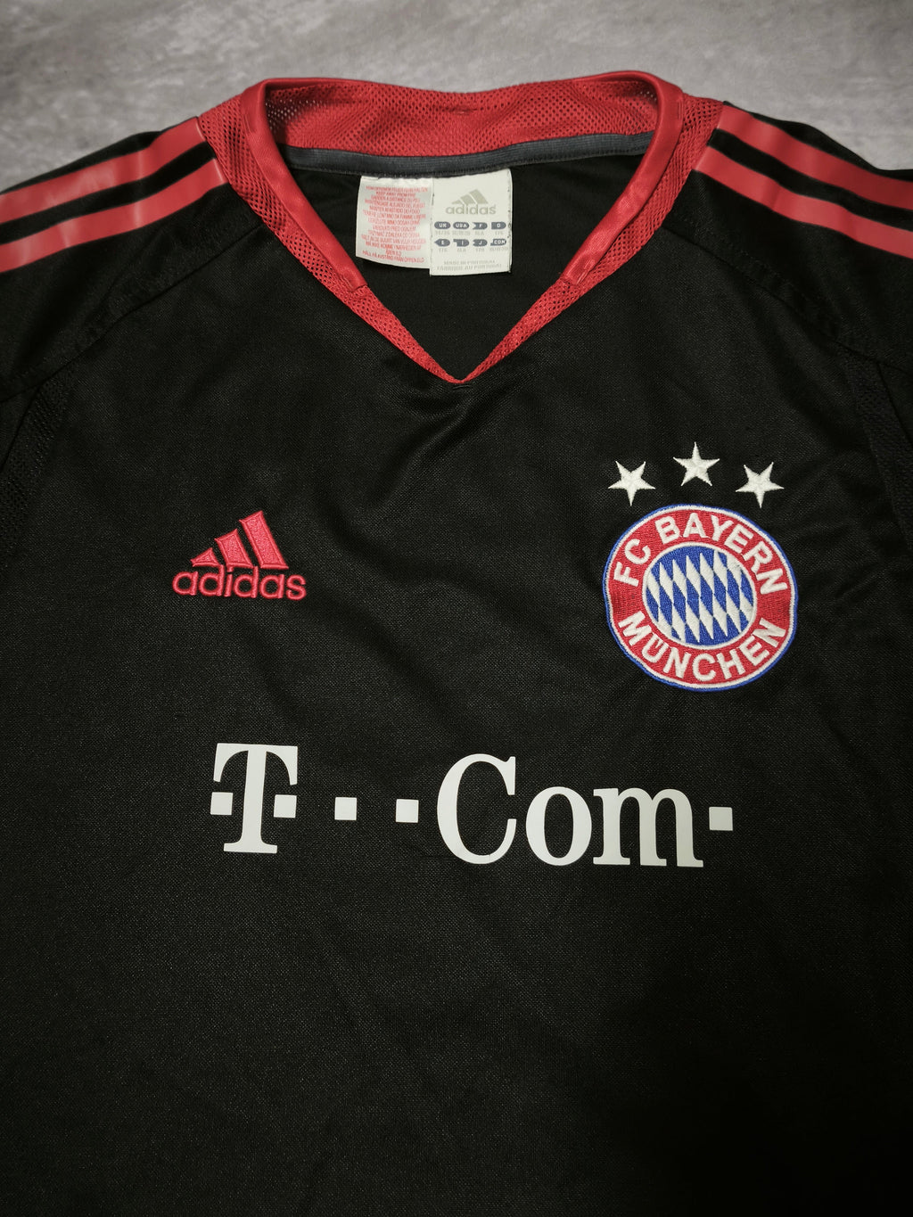 Adidas FC Bayern Munich Ze Roberto 11 Jersey 2004/2005 Black/Red Size M