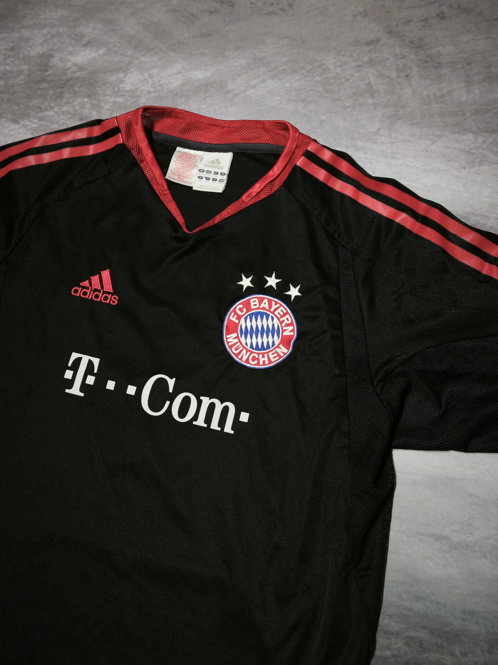 Adidas FC Bayern Munich Ze Roberto 11 Jersey 2004/2005 Black/Red Size M