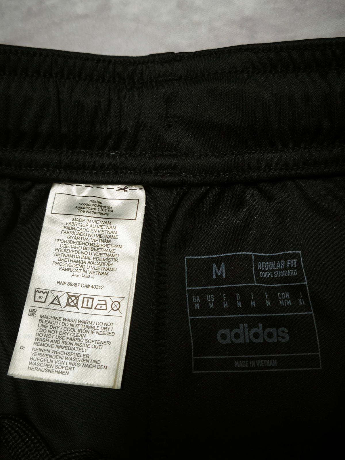 Adidas Jamaica Trainingset Black/Rasta Size M