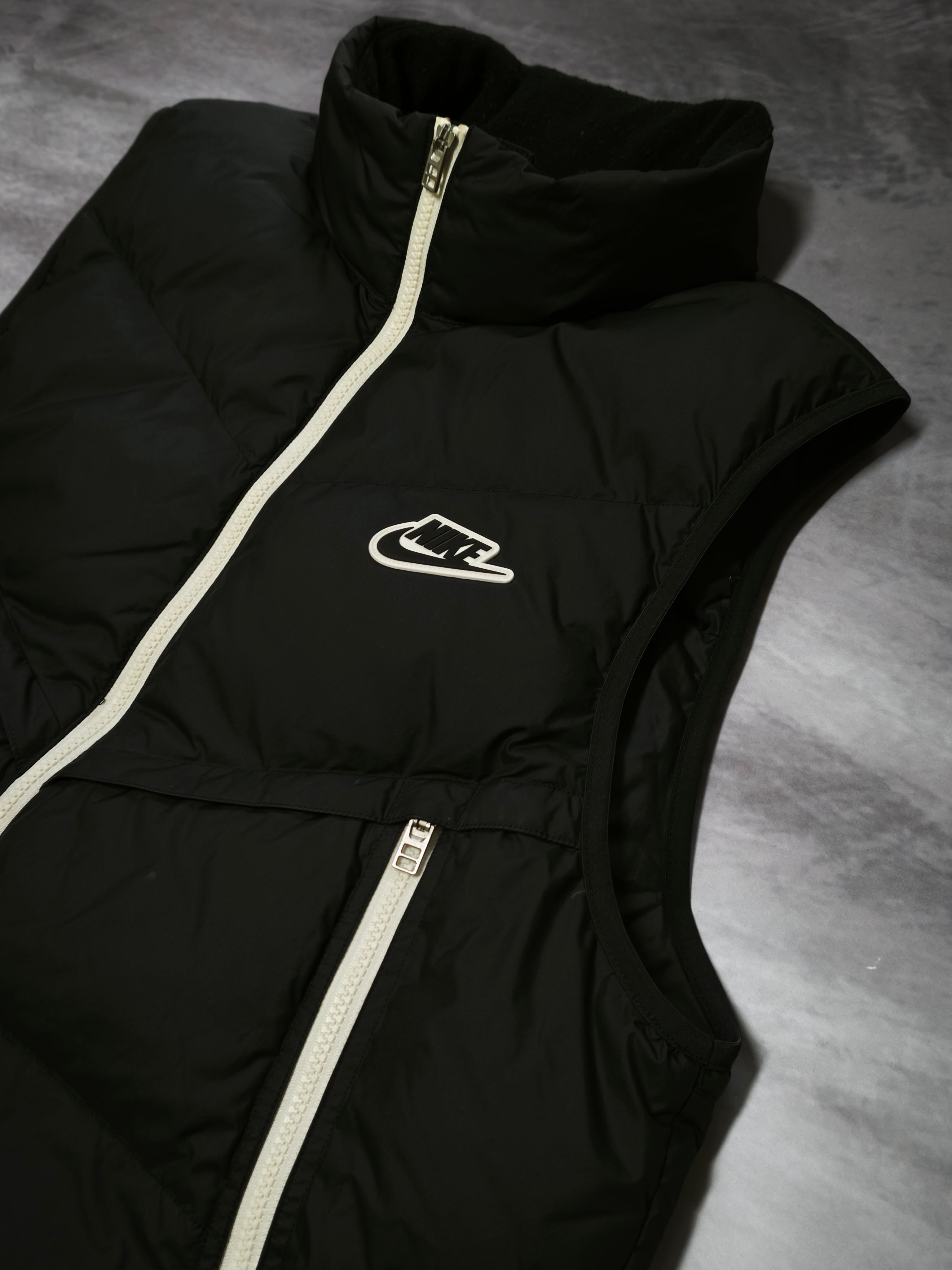 Piumino Nike nero taglia L